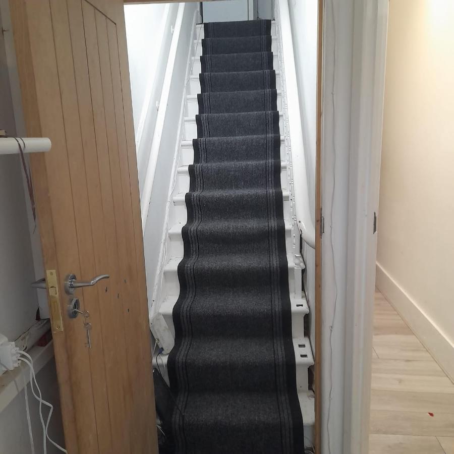 Self-Contained Flat On The 2Nd Floor You Will Share With One Other Guest, In A Family House 2 Minutes Walk From Tufnell Park Station 2Nd Floor With Stairs London Kültér fotó
