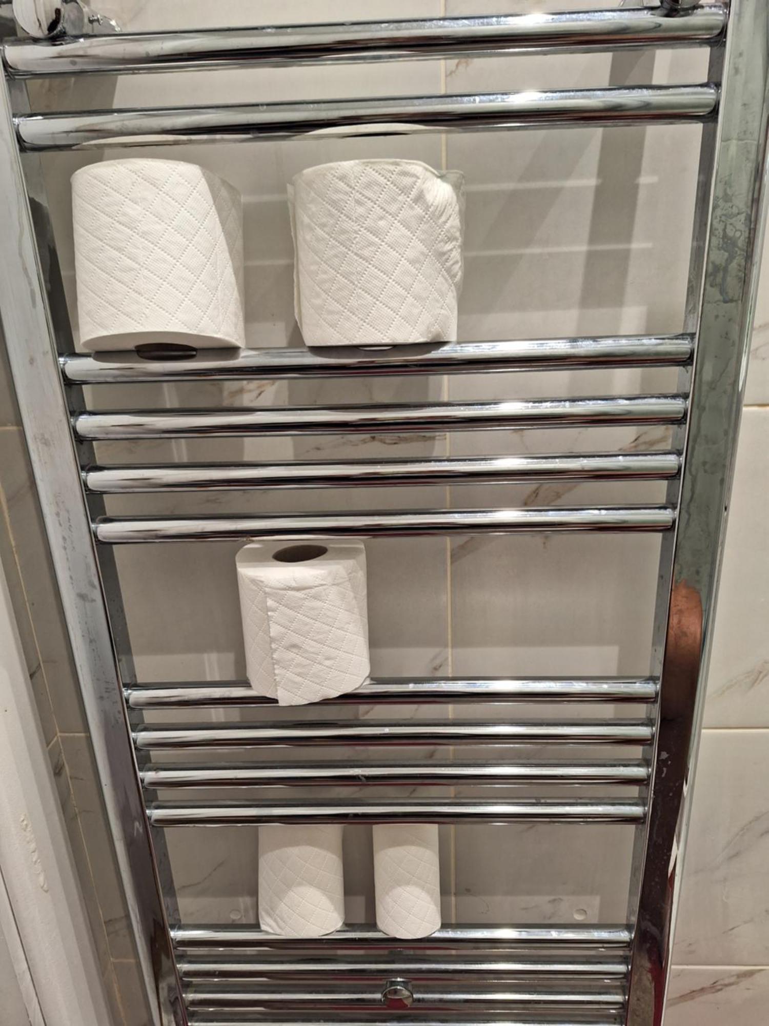 Self-Contained Flat On The 2Nd Floor You Will Share With One Other Guest, In A Family House 2 Minutes Walk From Tufnell Park Station 2Nd Floor With Stairs London Kültér fotó